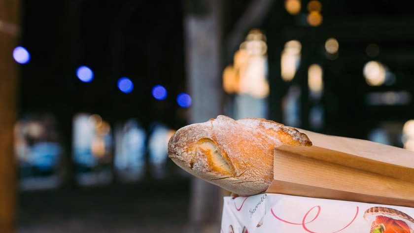 Baguette tradition dans son emballage